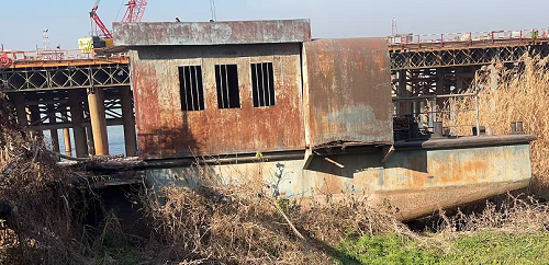 报废物资一批（趸船、加油机、新大陆智能POS等）